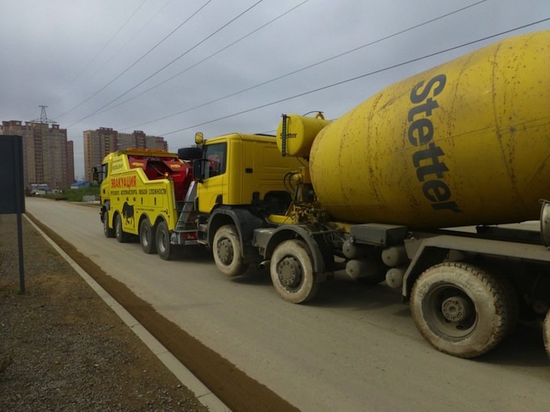 Эвакуацию бетономешалки в грузовой сервис